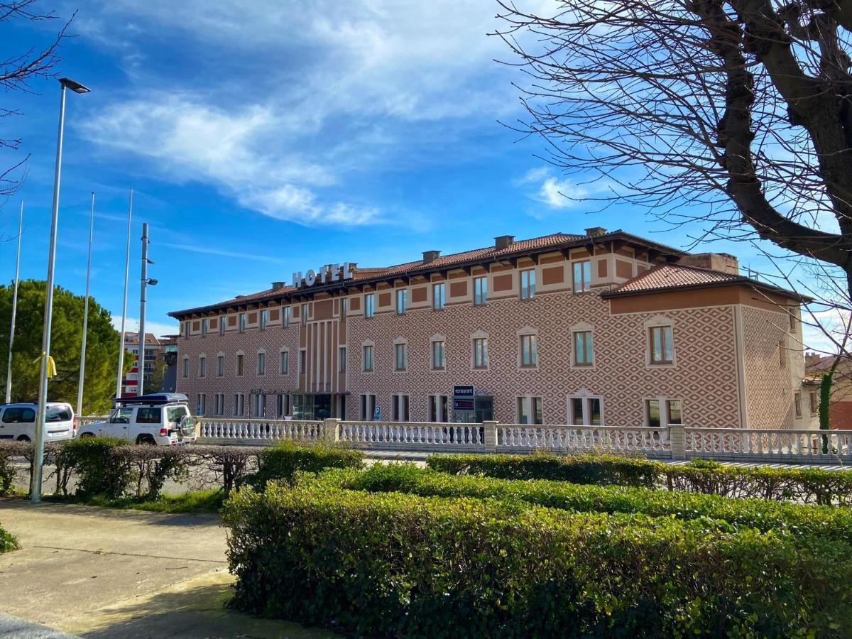 Hotel Berga Park Exterior photo
